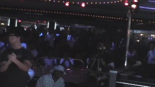 01. Girls on Bulls Desert Heat – Full Event