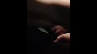 Blowjob in the park waiting her boyfriend