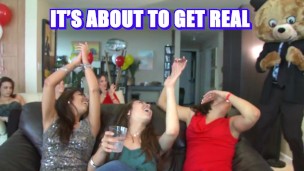 DANCINGBEAR – Packed CFNM House Party