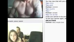 Guy jerks off to couple on cam