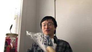 I make sandwiches for my students who can’t afford breakfast during finals