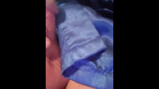 I need someone to suck my cock