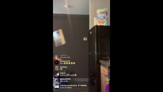 Instagram Thot “Rozay Molly” Showing Titties and Pussy On Live