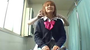 Japanese Asian Perverse Masseur Fingers Girls Spycam