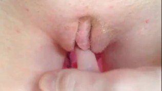 Kirsty rubbing her pussy, so wet