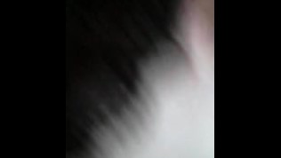 MAMAN MILF MAROCAINE SE TOUCHE DANS LA SALLE DE BAINS MOM