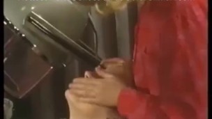 Retro Shaving with a Happy Ending