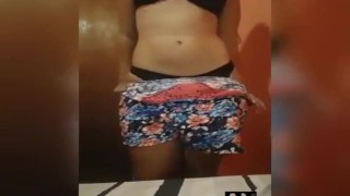 Chubby Milf Bhabhi showing Boobs and Pussy