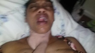 Creamy pussy gets creampied