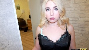DEBT4k. Hairdresser cant earn enough money so why sells her vagina