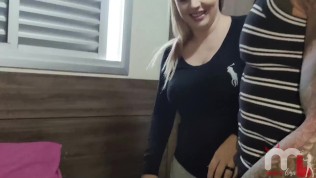 Falling in love with the help of her best friend.