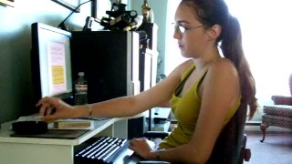 Nadia Smoking Goddes