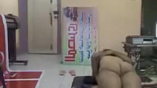 a musulman fuck his girlfriend in work