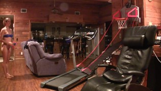 Amateur couple plays game, winner gets oral sex from loser!! :)