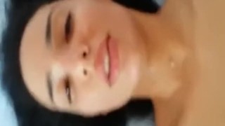 Safia la beurette timide 2