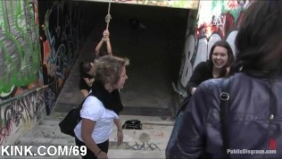 Sexy hot babe gets double penetrated