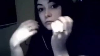 SEXY STUDENT IN CAM HAVE A NICE ENORM PAIR OF BOOBS !