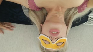 голодная сестра кончает от анала и глотает сперму