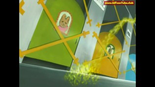 Girl gets fucked in a hallway heintai