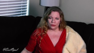 Meet the Puppet Mistress!