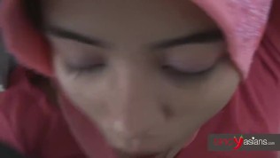 Quickie with a shy Indonesian wearing a Hijab