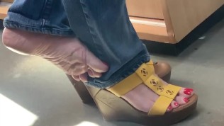 trim.624E2F21-669F-499B-B569-B20DBF544C0F.MOV